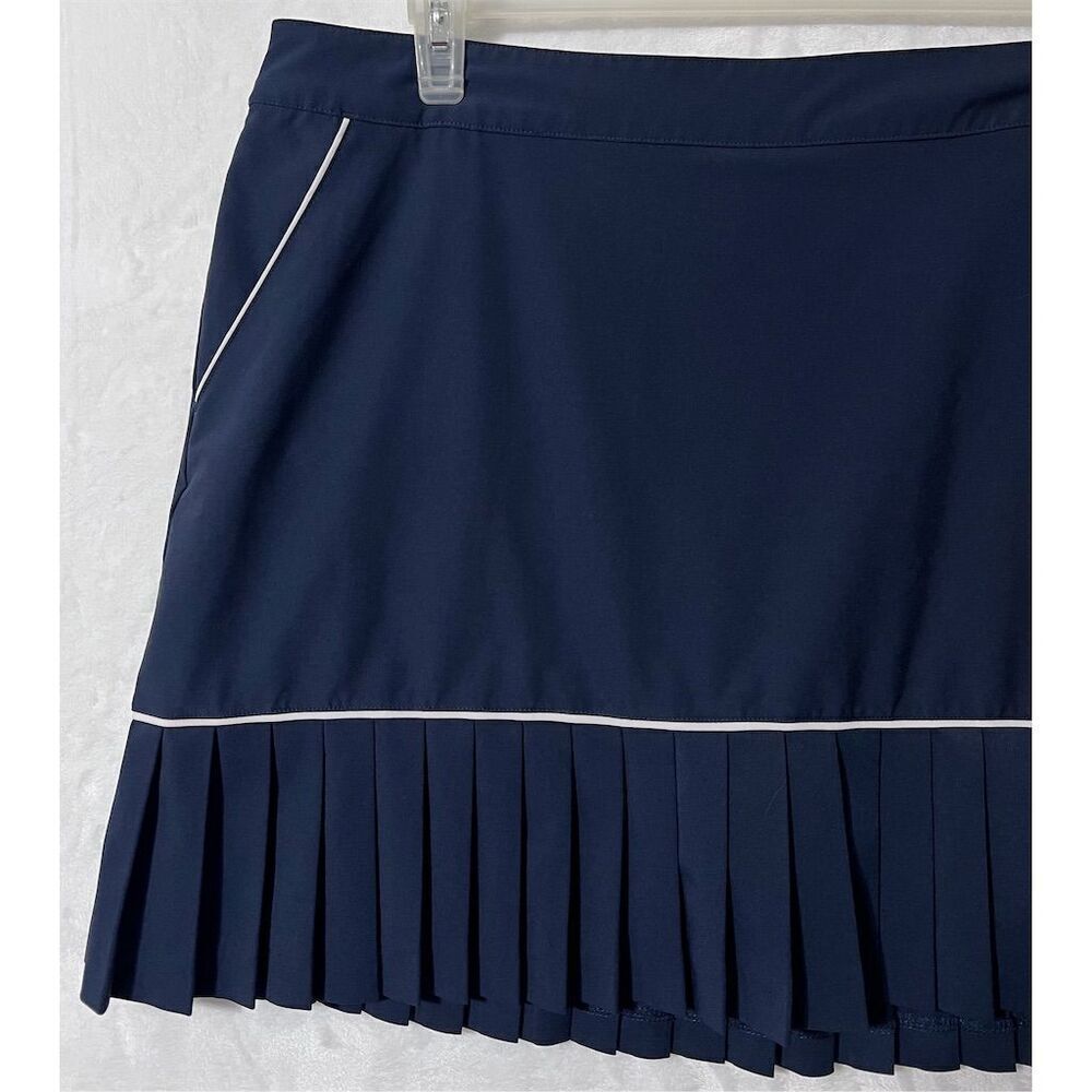 Lady Hagen Women's Pleated Golf Skort Size 16 Navy Blue Knee Length - Picture 2 of 10